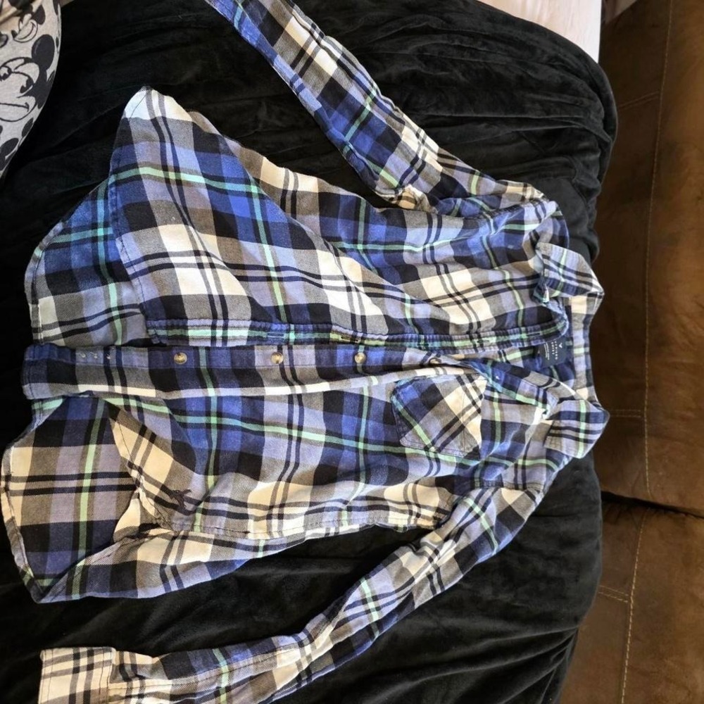 American Eagle Boyfriend Flannel – Size M